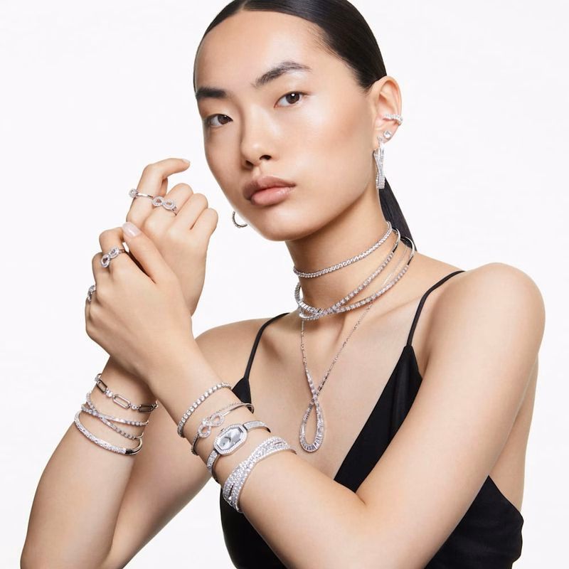 Hyperbel-Anhänger, verschiedene Größen, Unendlichkeitssymbol, Weiß, Rhodium-Beschichtung