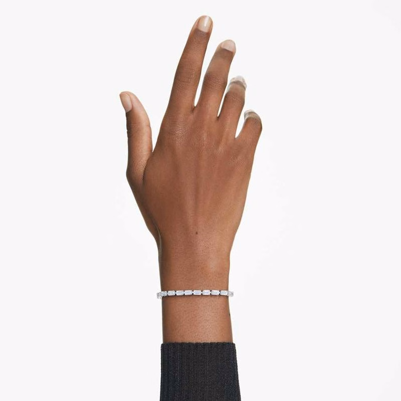 Matrix Tennisarmband, Baguetteschliff, Weiß, Rhodium-plattiert